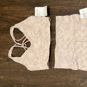 Women’s Athleta Solace Textured Bra in Pale Pink